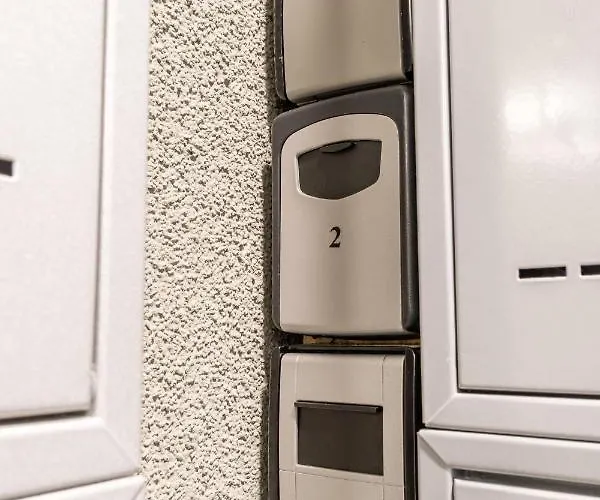 Brand New #21 With Free Secure Parking In The Center * Prag