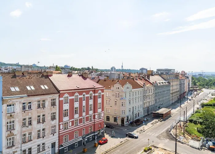 Lägenhet Brand New #21 With Free Secure Parking In The Center
